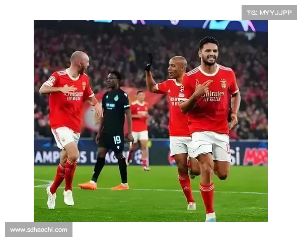 博卡青年公布世俱杯大名单 38岁卡瓦尼领衔锋线阵容 博卡青年公布世俱杯大名单 38岁卡瓦尼领衔锋线阵容